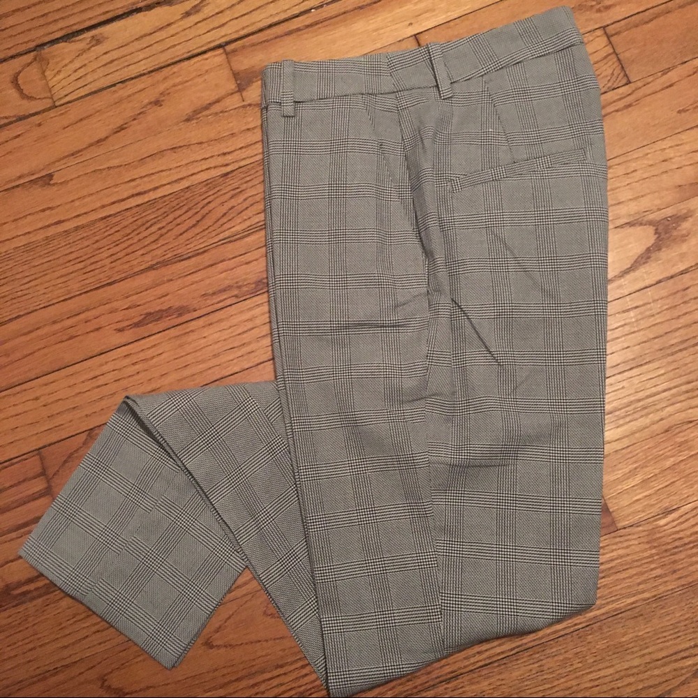 NWT H&M Slim Fit Grey Plaid Slacks Size 2